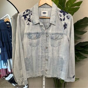 🤍 Old Navy Embroidered Floral Denim Jacket Sz L | Acid Wash Cropped Raw Hem